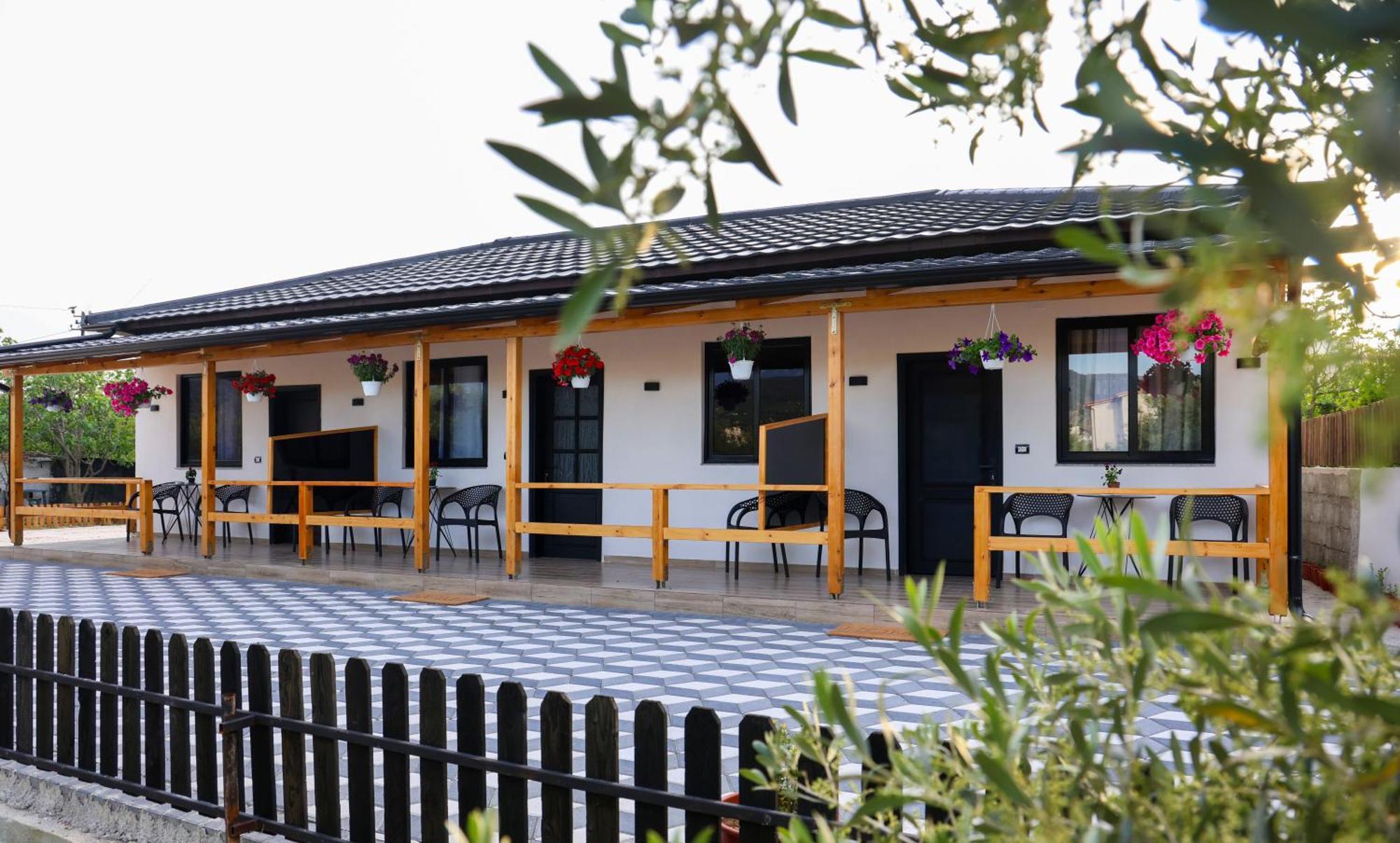 Olive Oasis Studio Берат Екстериор снимка